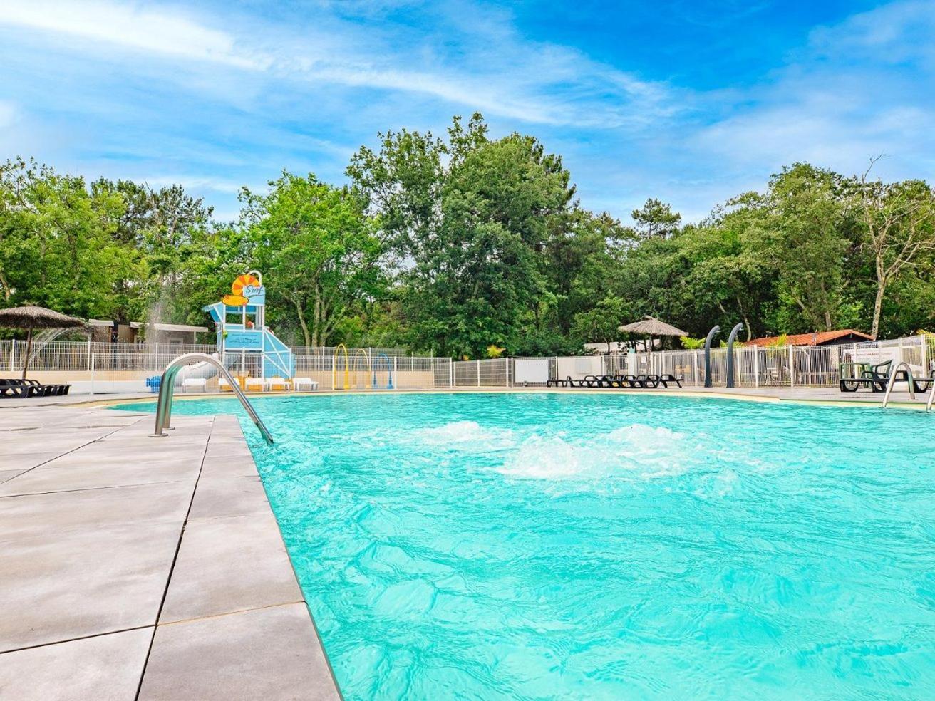 Camping Ares Luaran gambar